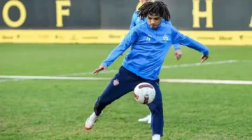 أرقام مرعبة.. كيف يمنح مروان عثمان الأهلي المصري ميزات فنية غير مسبوقة؟